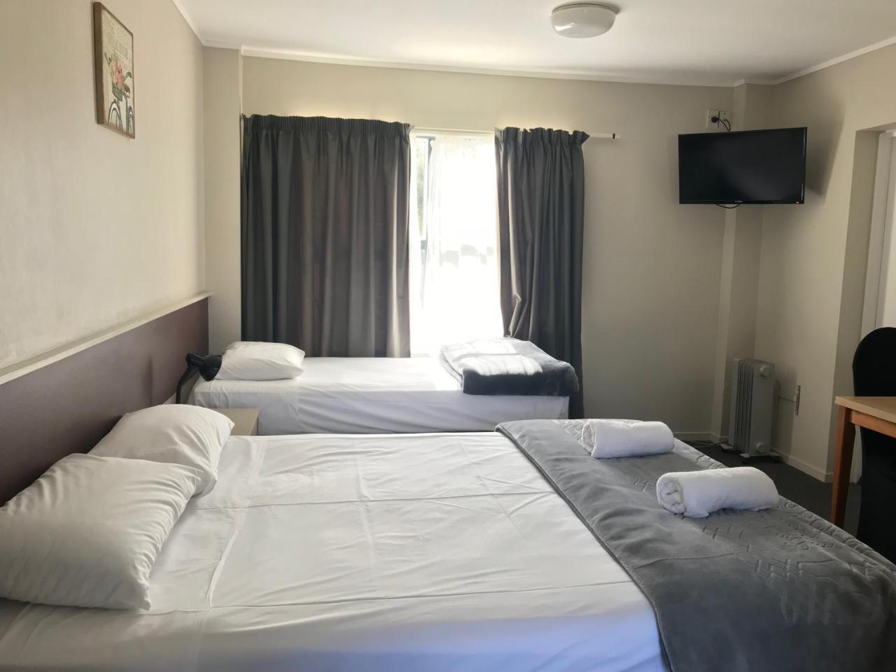 Motel 80 Auckland Bagian luar foto