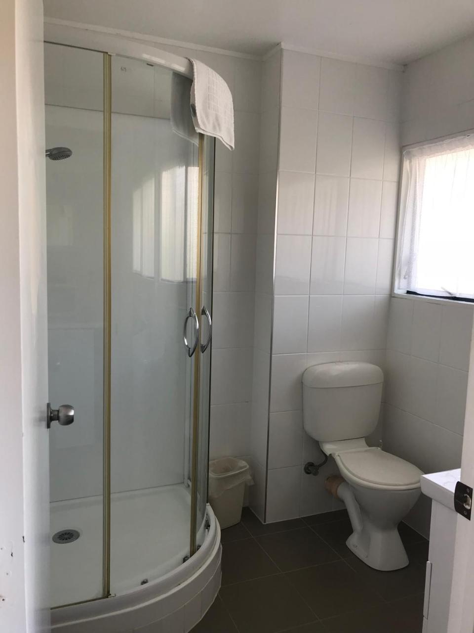Motel 80 Auckland Bagian luar foto