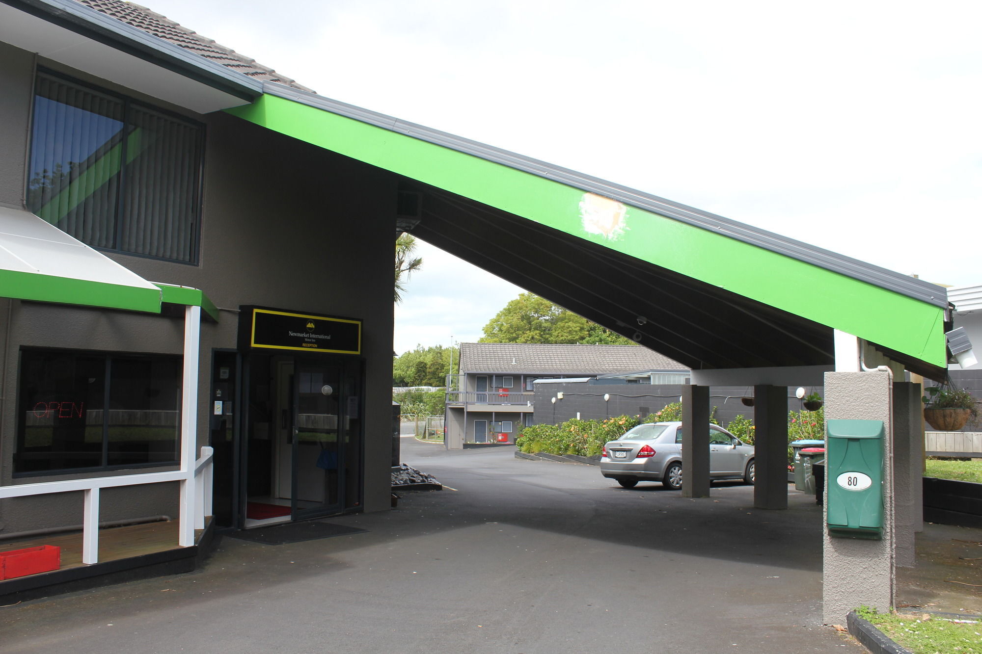 Motel 80 Auckland Bagian luar foto